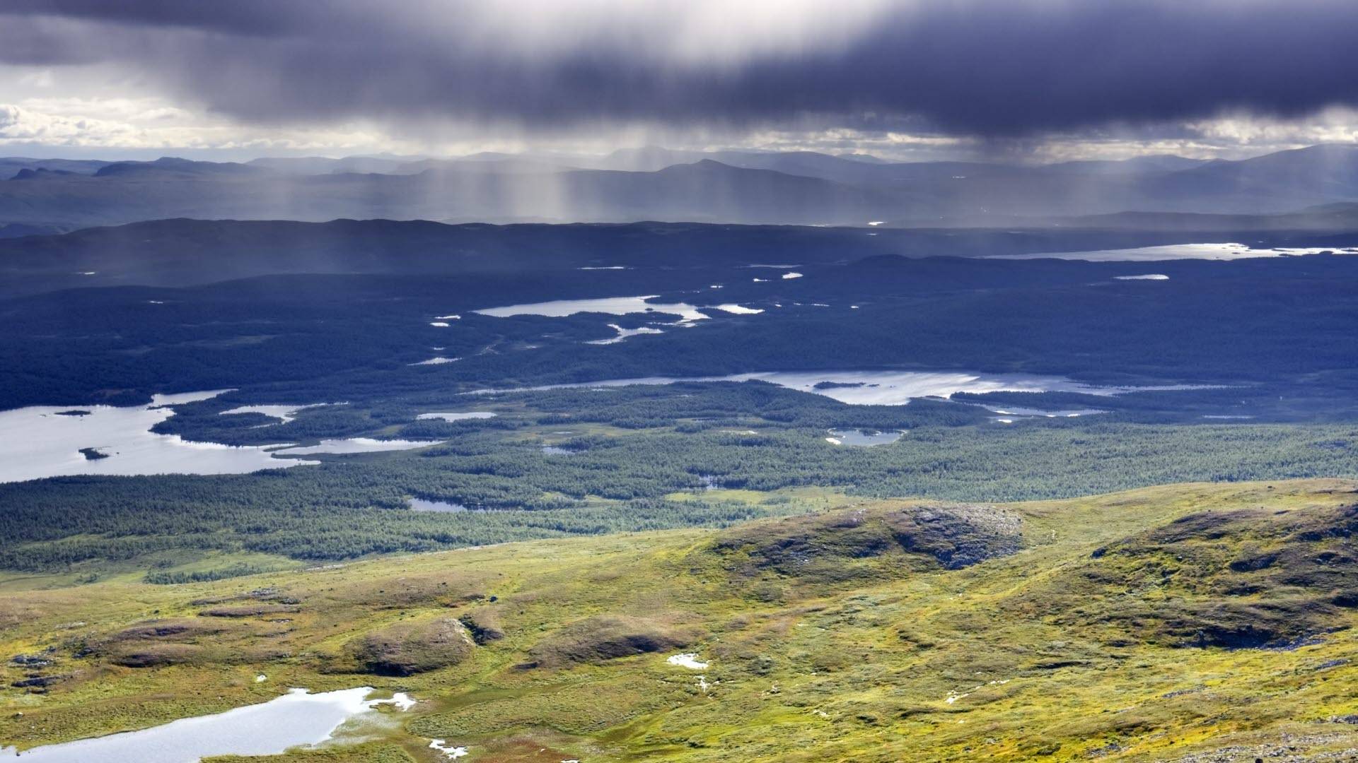 Landskapsvy över Pieljekaise nationalpark. 